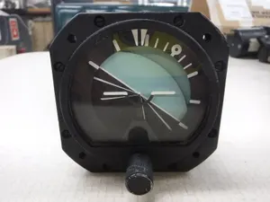 Piper EDO-Aire Attitude Gyro 5000-B-9 Gauge 23-501-06-3 Parts Planes Aviation